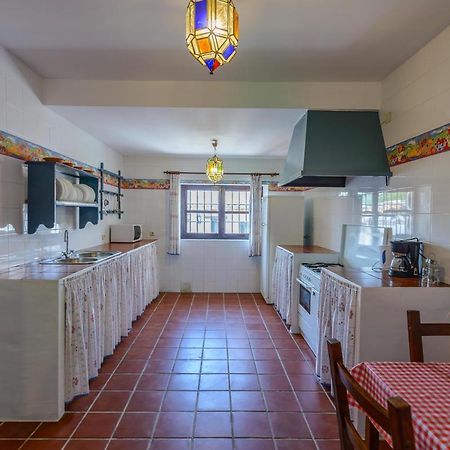 Holiday Home El Pilarillo Piscina Compartida Alcaucin Exterior photo