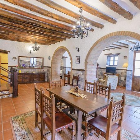 Holiday Home El Pilarillo Piscina Compartida Alcaucin Exterior photo