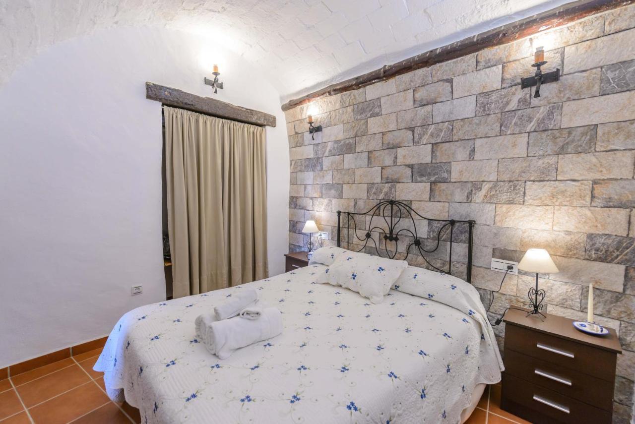 Holiday Home El Pilarillo Piscina Compartida Alcaucin Exterior photo