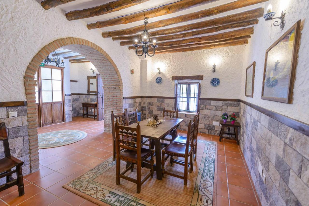Holiday Home El Pilarillo Piscina Compartida Alcaucin Exterior photo