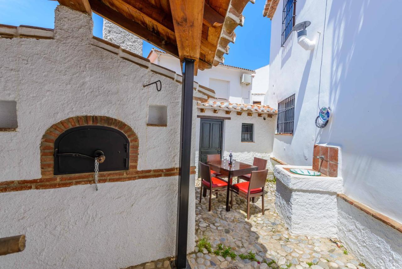 Holiday Home El Pilarillo Piscina Compartida Alcaucin Exterior photo